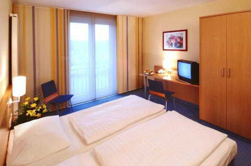 Elaya Hotel Wolfenbuettel Ehemals Rilano 24 7 Hotel Βολφενμπούτελ Εξωτερικό φωτογραφία